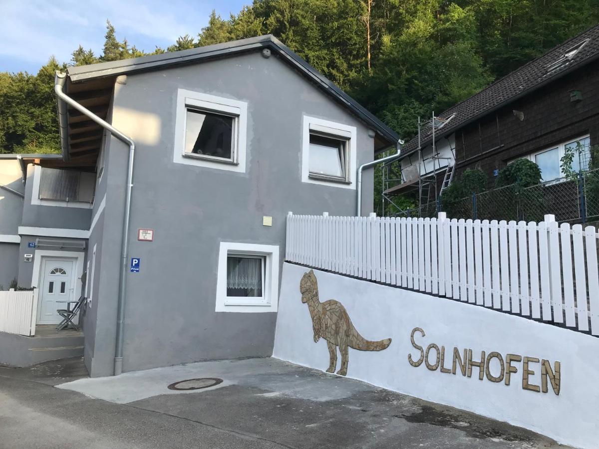 Haus Monika Apartment Solnhofen ภายนอก รูปภาพ