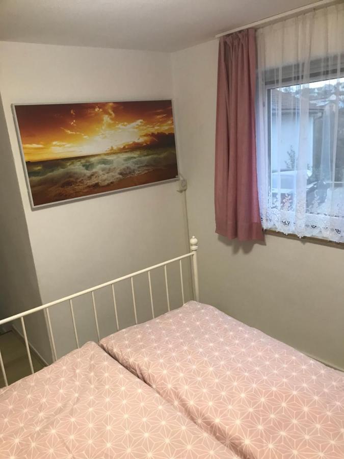 Haus Monika Apartment Solnhofen ภายนอก รูปภาพ