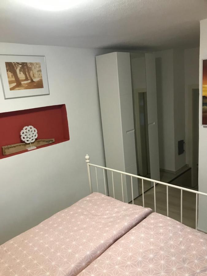 Haus Monika Apartment Solnhofen ภายนอก รูปภาพ