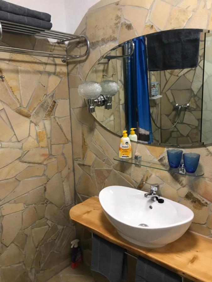 Haus Monika Apartment Solnhofen ภายนอก รูปภาพ